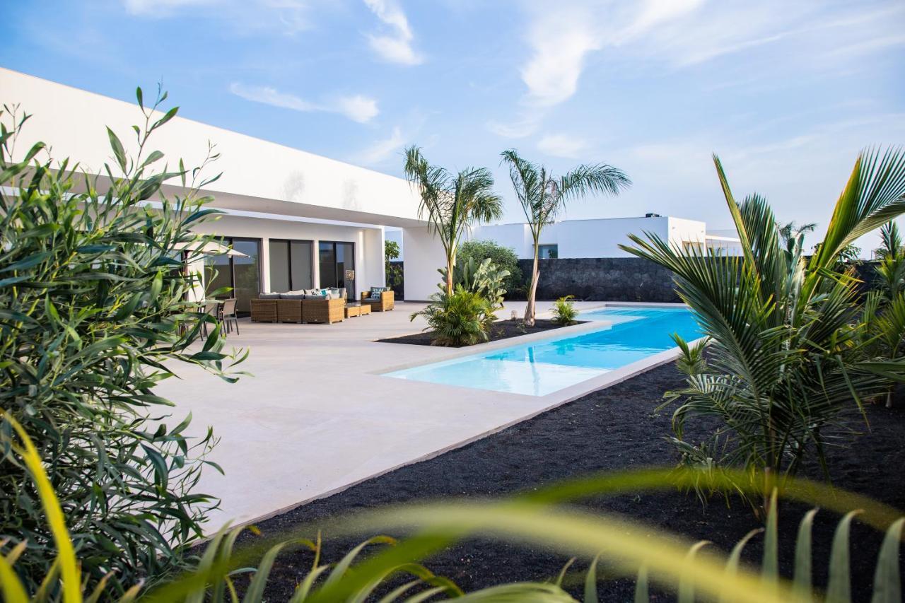 Villa Macan Teguise  Ngoại thất bức ảnh
